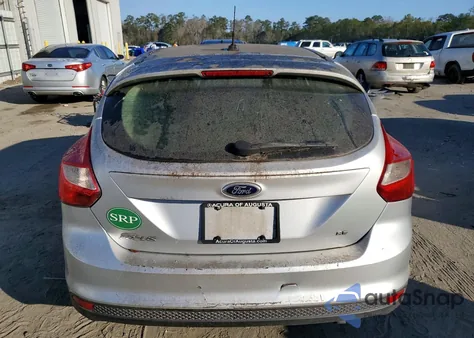 2013 Ford Focus Se z USA, uszkodzony, nr VIN 1FADP3K28DL302661